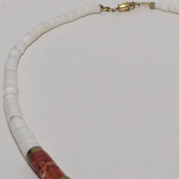 Vintage Southwestern Heishi Necklace w/ Spondylus (Spiny Oyster) & White Shell! - Picture 3 of 3